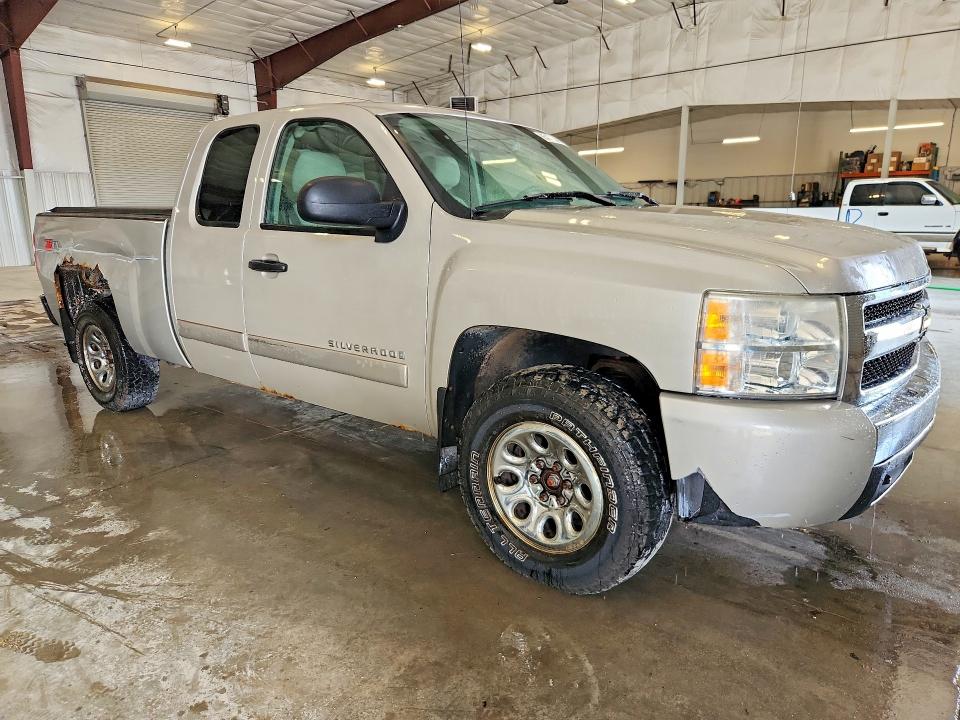 Продажа на аукционе авто 2007 Chevrolet Silverado, vin: 1GCEK19C37Z557316, номер лота: 65168376