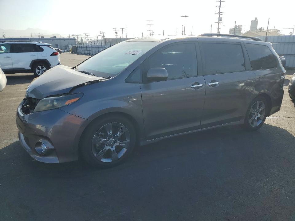 Продажа на аукционе авто 2015 Toyota Sienna, vin: 5TDXK3DC3FS655967, номер лота: 63607186