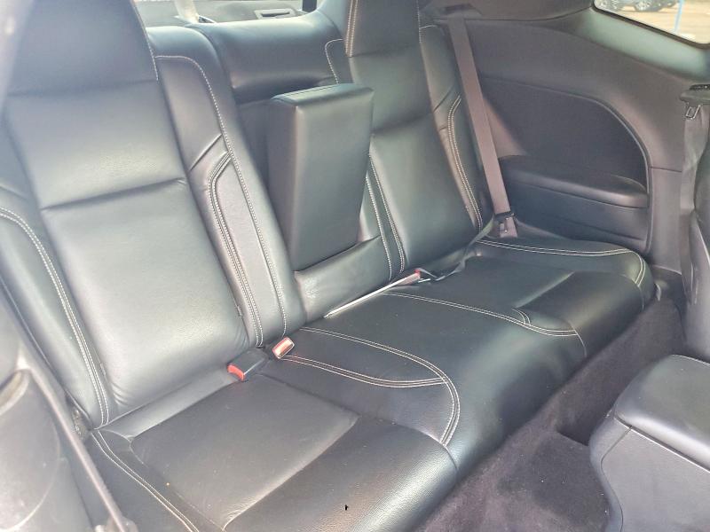 65161856 :رقم المزاد ، 2C3CDZBT5GH221925 vin ، 2016 Dodge Challenger مزاد بيع