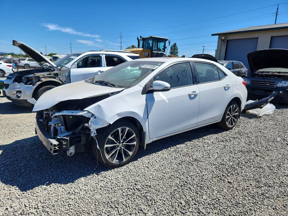 65515986 :رقم المزاد ، 2T1BURHE5HC932732 vin ، 2017 Toyota Corolla مزاد بيع