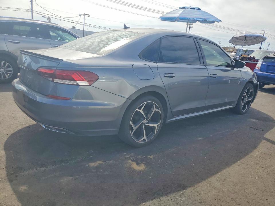 67193526 :رقم المزاد ، 1VWMA7A38LC017550 vin ، 2020 Volkswagen Passat مزاد بيع