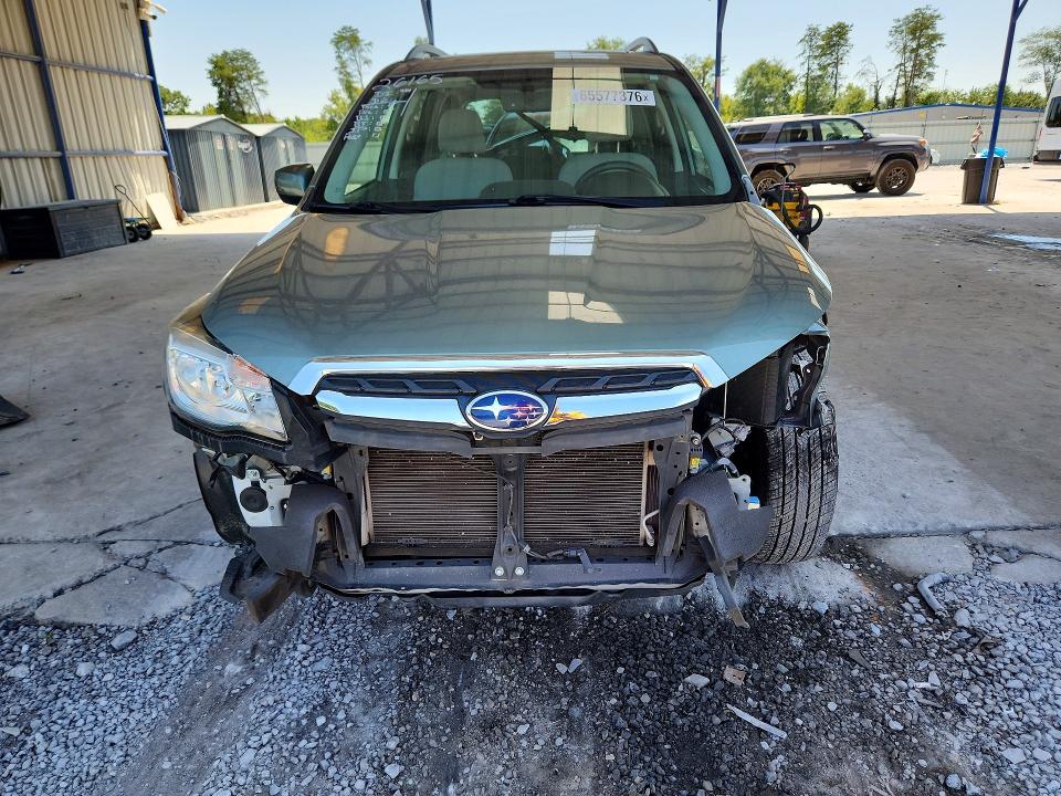 65577376 :رقم المزاد ، JF2SJAEC1JH568499 vin ، 2018 Subaru Forester مزاد بيع