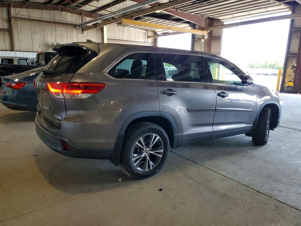 Продажа на аукционе авто 2019 Toyota Highlander, vin: 5TDBZRFH2KS935665, номер лота: 65851056