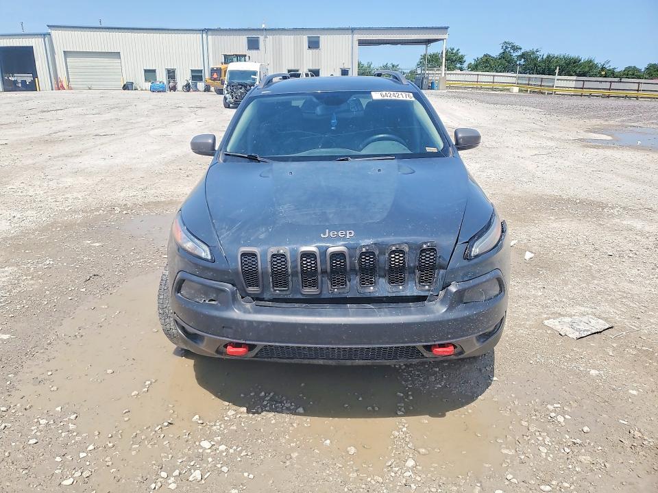 Продаж на аукціоні авто 2016 Jeep Cherokee, vin: 1C4PJMBS9GW211612, номер лоту: 64242176