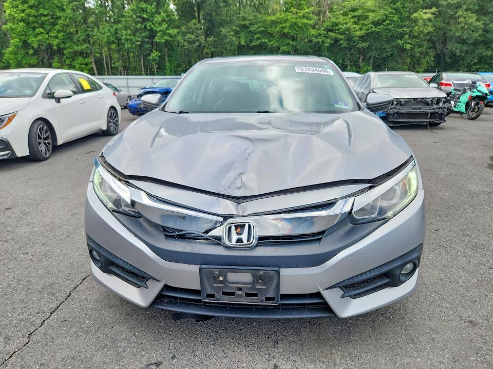 63834656 :رقم المزاد ، 2HGFC1F78HH655754 vin ، 2017 Honda Civic مزاد بيع