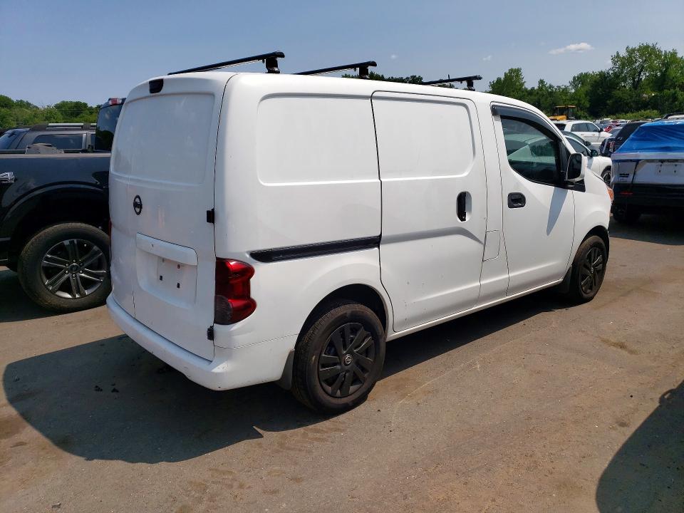 64717736 :رقم المزاد ، 3N6CM0KN3FK705092 vin ، 2015 Nissan Nv200 مزاد بيع