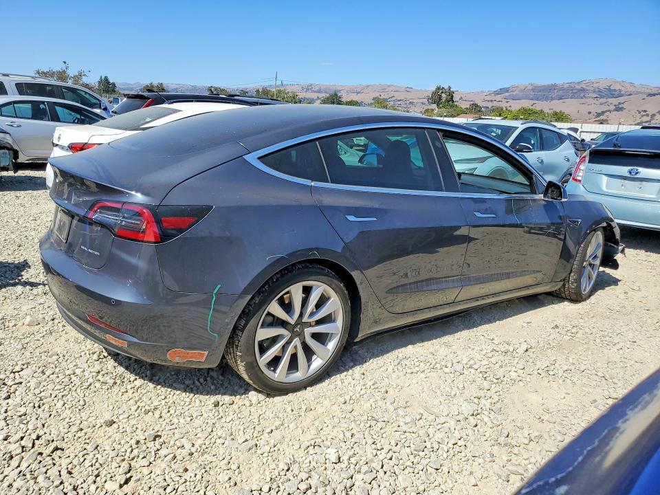 2020 Tesla Model 3 მანქანა იყიდება აუქციონზე, vin: 5YJ3E1EB6LF638015, აუქციონის ნომერი: 66469556
