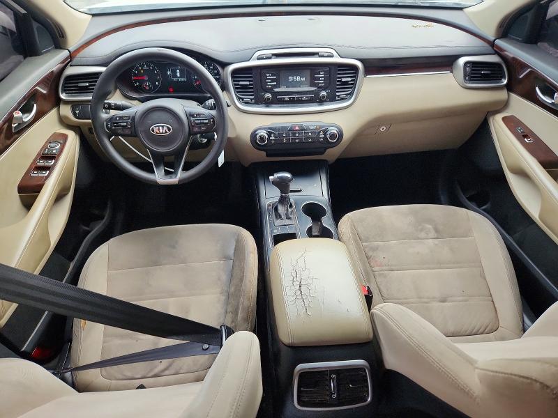 64712616 :رقم المزاد ، 5XYPG4A37HG285408 vin ، 2017 Kia Sorento مزاد بيع