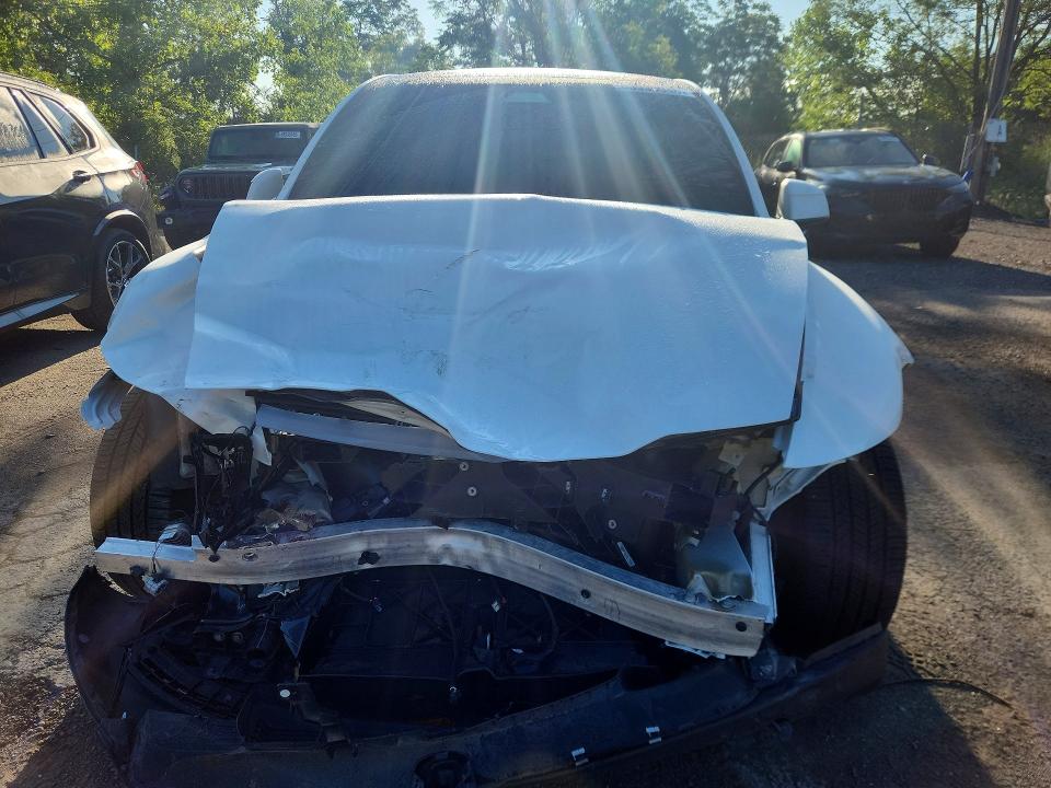 Продажа на аукционе авто 2026 Tesla Model Y, vin: 7SAYGDEDXTF460888, номер лота: 63935946