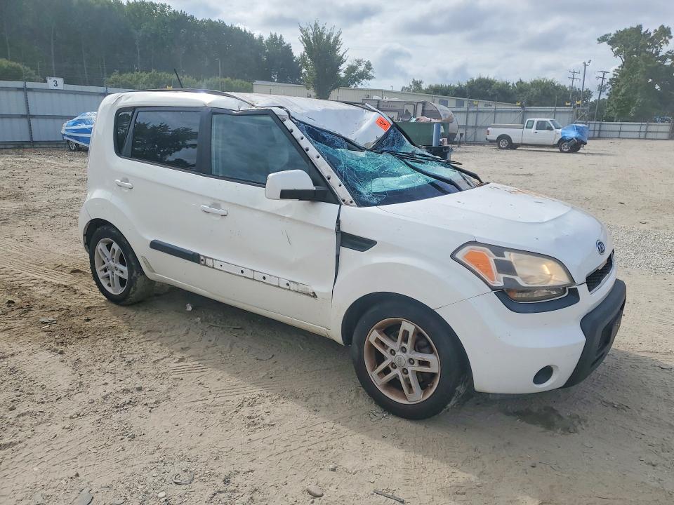 66936306 :رقم المزاد ، KNDJT2A29B7282172 vin ، 2011 Kia Soul مزاد بيع