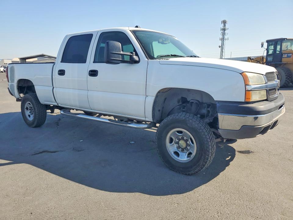 63793656 :رقم المزاد ، 1GCGK23U74F194399 vin ، 2004 Chevrolet Silverado مزاد بيع