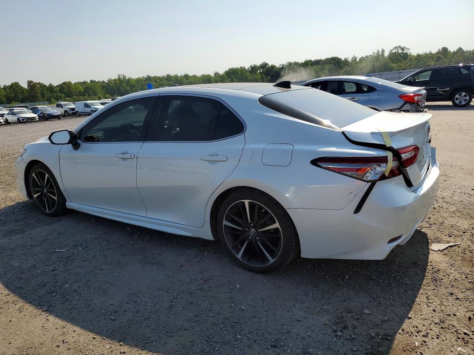 Aukcja sprzedaży 2018 Toyota Camry, vin: 4T1BZ1HKXJU014875, numer aukcji: 64992166