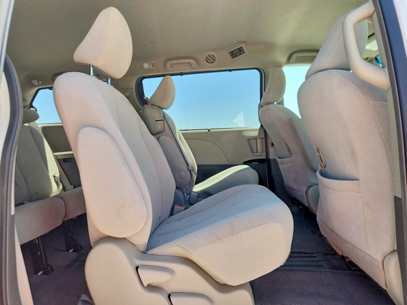 Продажа на аукционе авто 2014 Toyota Sienna, vin: 5TDKK3DC9ES526088, номер лота: 65273636