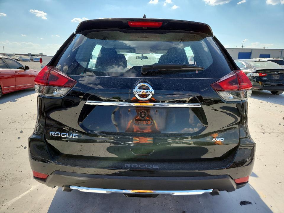Продаж на аукціоні авто 2018 Nissan Rogue, vin: KNMAT2MV4JP513760, номер лоту: 66903096