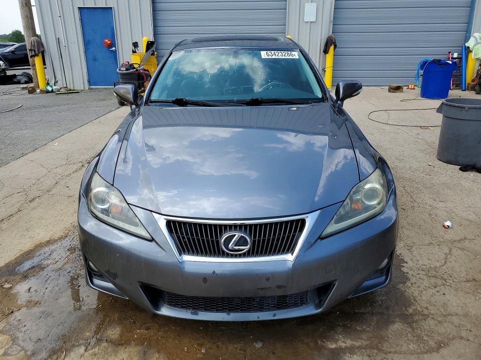 63423286 :رقم المزاد ، JTHCF5C20C5060551 vin ، 2012 Lexus Is مزاد بيع