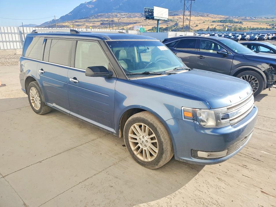 67014746 :رقم المزاد ، 2FMGK5C85JBA15905 vin ، 2018 Ford Flex مزاد بيع