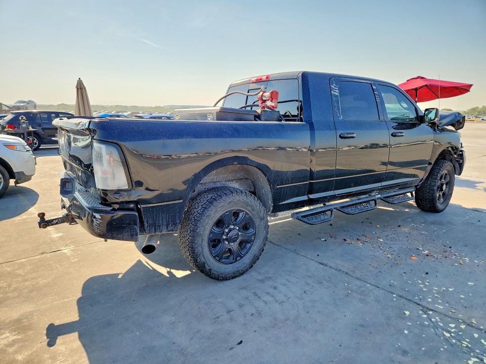 2015 Ram 2500 მანქანა იყიდება აუქციონზე, vin: 3C6UR5NL2FG529338, აუქციონის ნომერი: 66211786