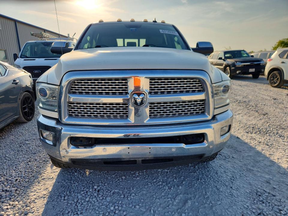 63149306 :رقم المزاد ، 3C63R3ML5JG285839 vin ، 2018 Ram 3500 مزاد بيع