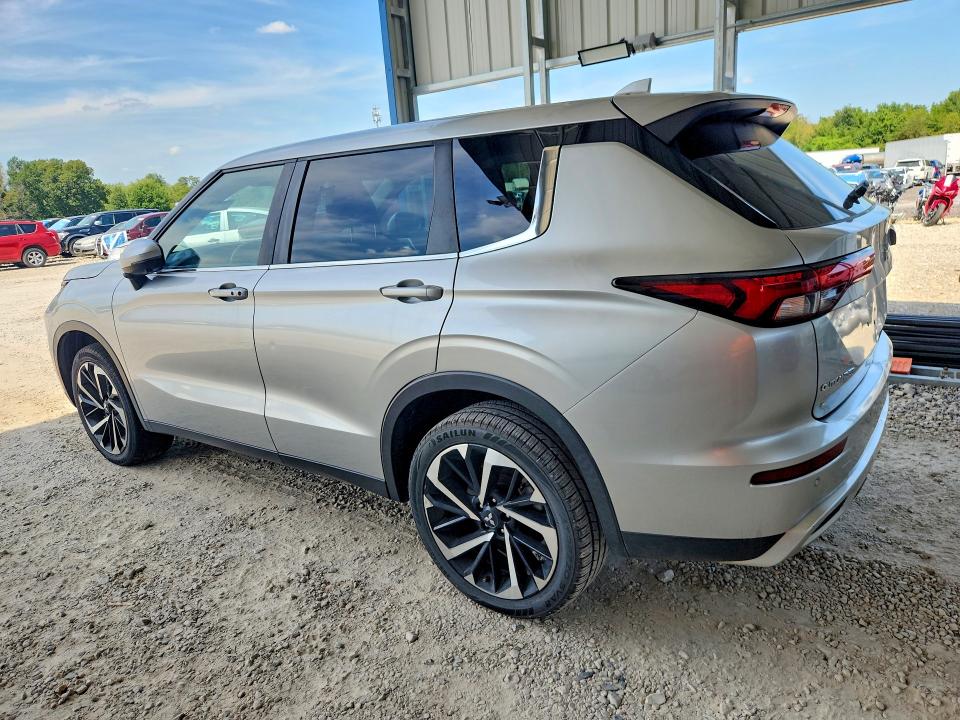 Продаж на аукціоні авто 2022 Mitsubishi Outlander, vin: JA4J3UA81NZ089792, номер лоту: 66461026
