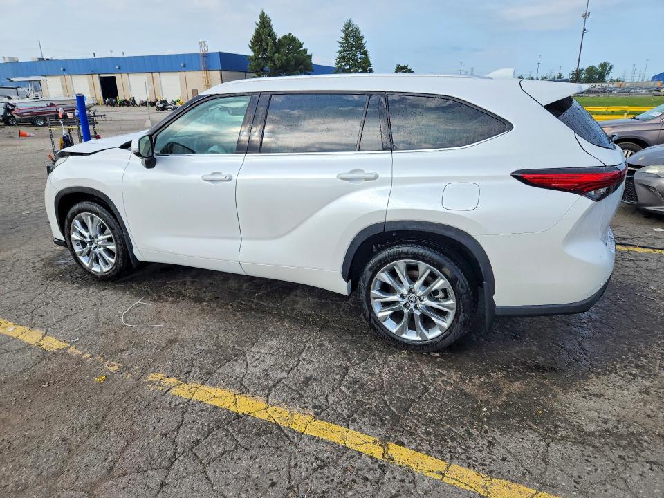 Aukcja sprzedaży 2023 Toyota Highlander, vin: 5TDKDRBH5PS032924, numer aukcji: 65673666
