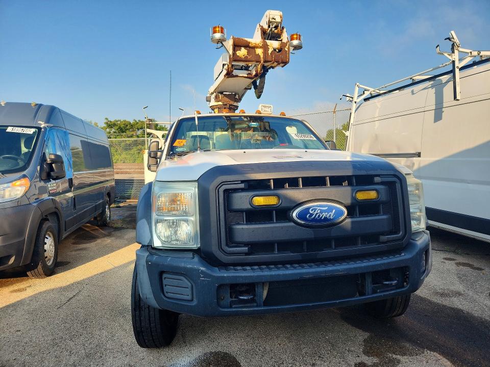 2011 Ford F450 მანქანა იყიდება აუქციონზე, vin: 1FDUF4GY8BEA42212, აუქციონის ნომერი: 65290256