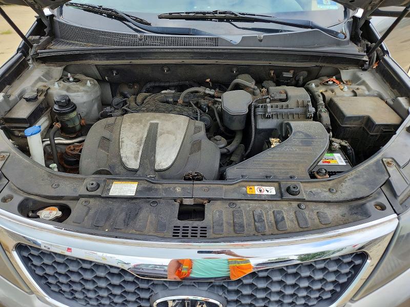 2013 Kia Sorento მანქანა იყიდება აუქციონზე, vin: 5XYKTDA25DG348772, აუქციონის ნომერი: 65446286