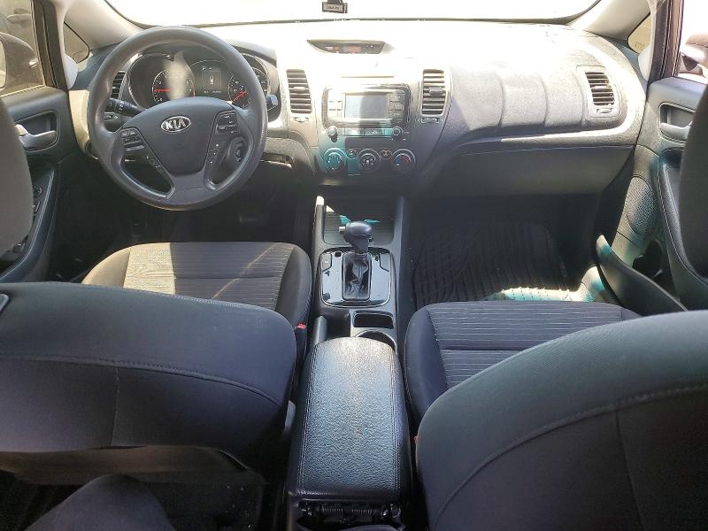 62671186 :رقم المزاد ، 3KPFL4A79HE005723 vin ، 2017 Kia Forte مزاد بيع