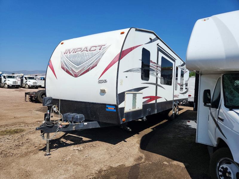 63233426 :رقم المزاد ، 4YDT31222FF815750 vin ، 2015 Keystone Other مزاد بيع