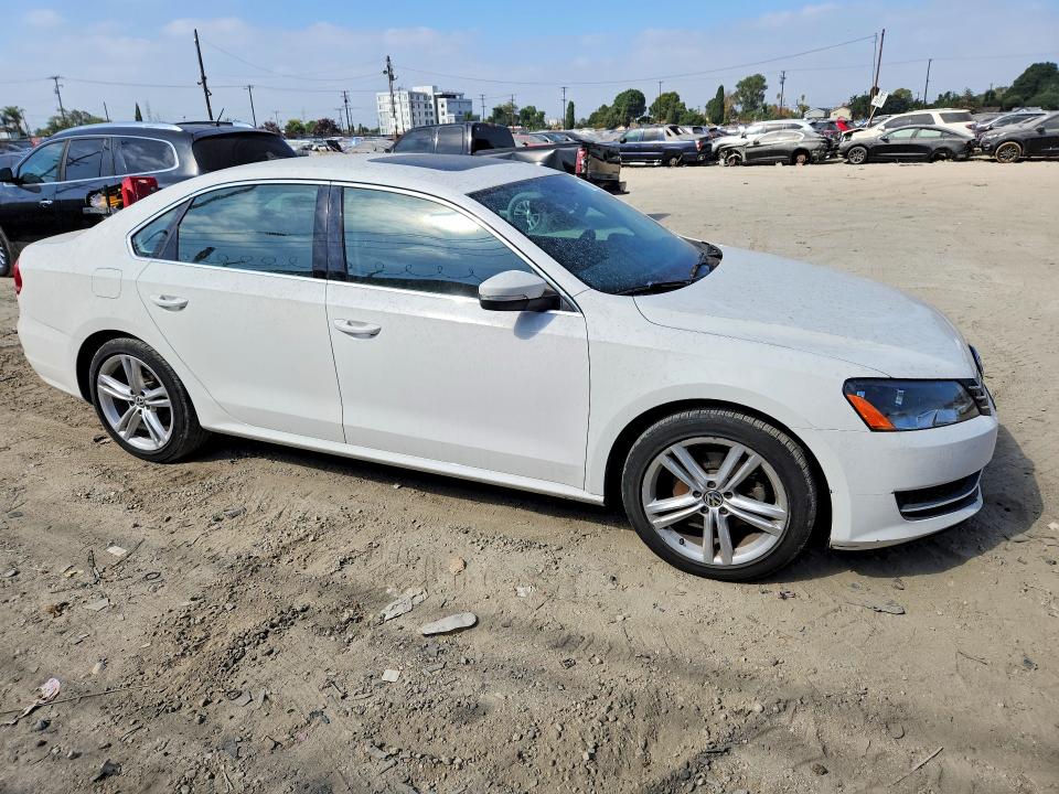 67191256 :رقم المزاد ، 1VWBT7A3XEC036573 vin ، 2014 Volkswagen Passat مزاد بيع