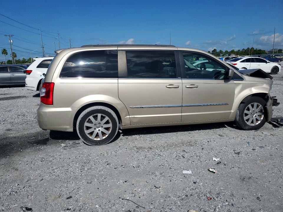 65477546 :رقم المزاد ، 2C4RC1BG3DR566017 vin ، 2013 Chrysler Town & Country مزاد بيع
