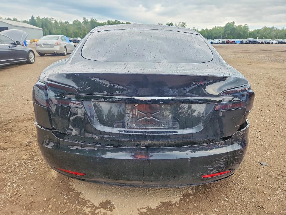 2017 Tesla Model S მანქანა იყიდება აუქციონზე, vin: 5YJSA1E26HF194519, აუქციონის ნომერი: 65699536