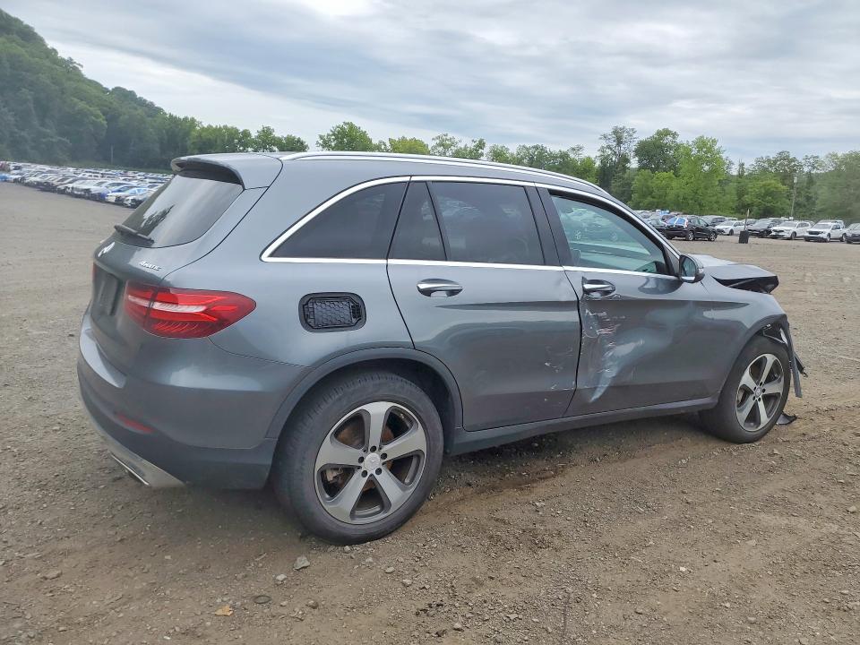 63818376 :رقم المزاد ، WDC0G4KB7HF127641 vin ، 2017 Mercedes-benz Glc مزاد بيع