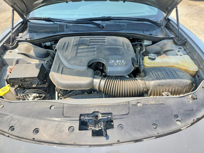 63334306 :رقم المزاد ، 2C3CDXBG0JH173717 vin ، 2018 Dodge Charger مزاد بيع