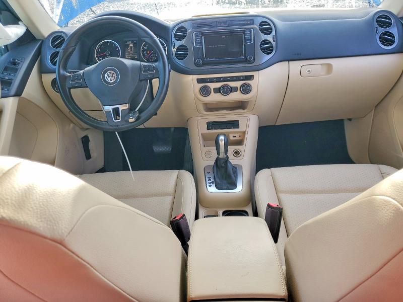 Продажа на аукционе авто 2017 Volkswagen Tiguan, vin: WVGAV7AX0HK019699, номер лота: 64162036