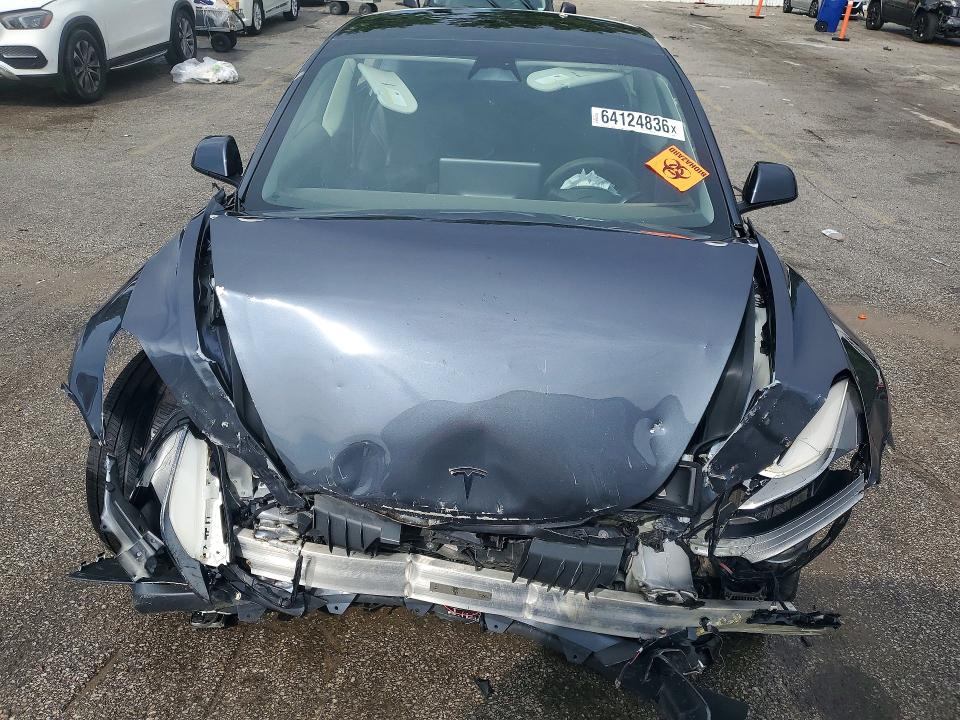 Продажа на аукционе авто 2023 Tesla Model 3, vin: 5YJ3E1EA9PF698898, номер лота: 64124836