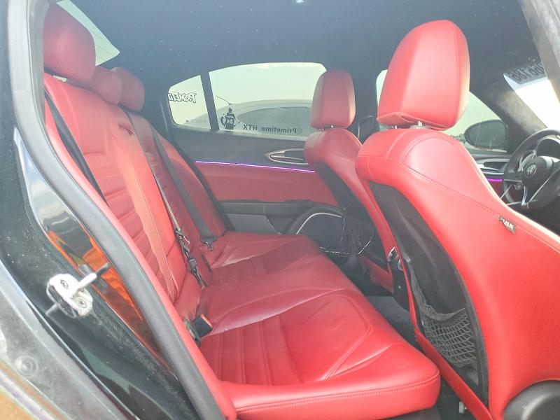 Продаж на аукціоні авто 2018 Alfa Romeo Giulia, vin: ZARFAECN7J7566988, номер лоту: 66966186