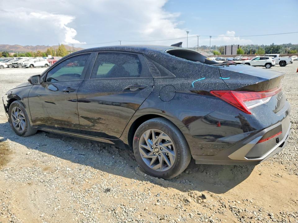 2025 Hyundai Elantra Hybrid მანქანა იყიდება აუქციონზე, vin: KMHLM4DJ2SU124774, აუქციონის ნომერი: 64490516