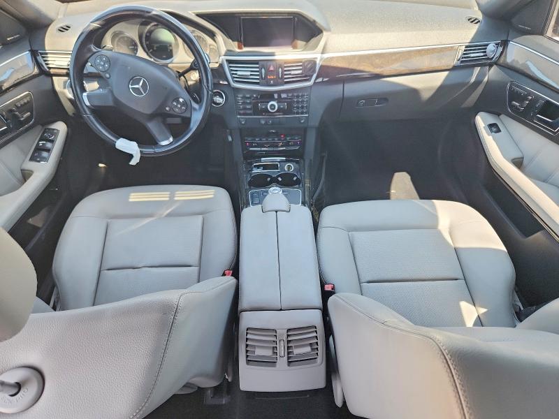 2010 Mercedes-benz E მანქანა იყიდება აუქციონზე, vin: WDDHF8HB5AA082363, აუქციონის ნომერი: 66372666