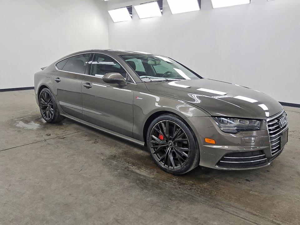 Продажа на аукционе авто 2016 Audi A7, vin: WAU2GAFC5GN034330, номер лота: 65928356