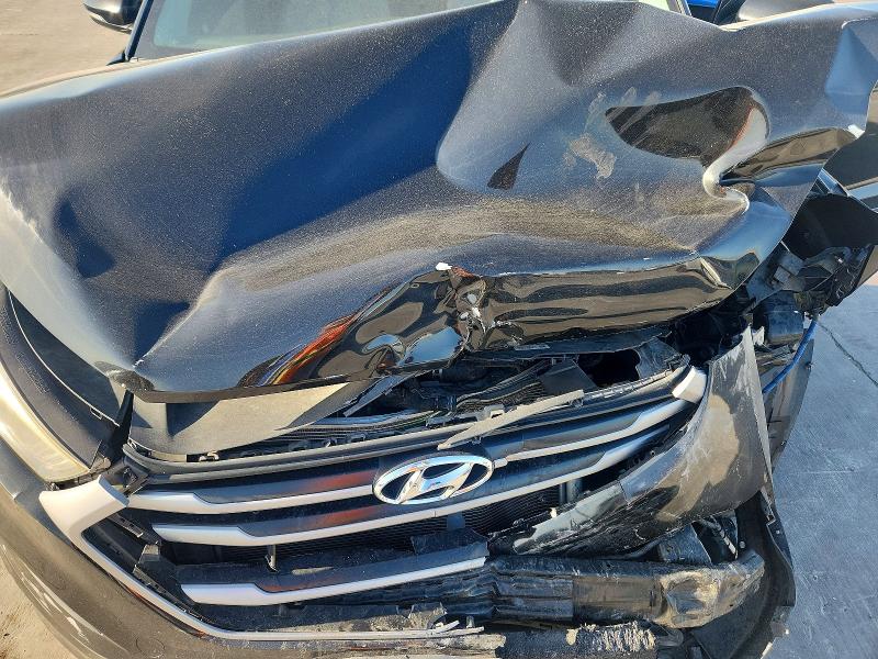 65574616 :رقم المزاد ، KM8J3CAL2JU810208 vin ، 2018 Hyundai Tucson مزاد بيع