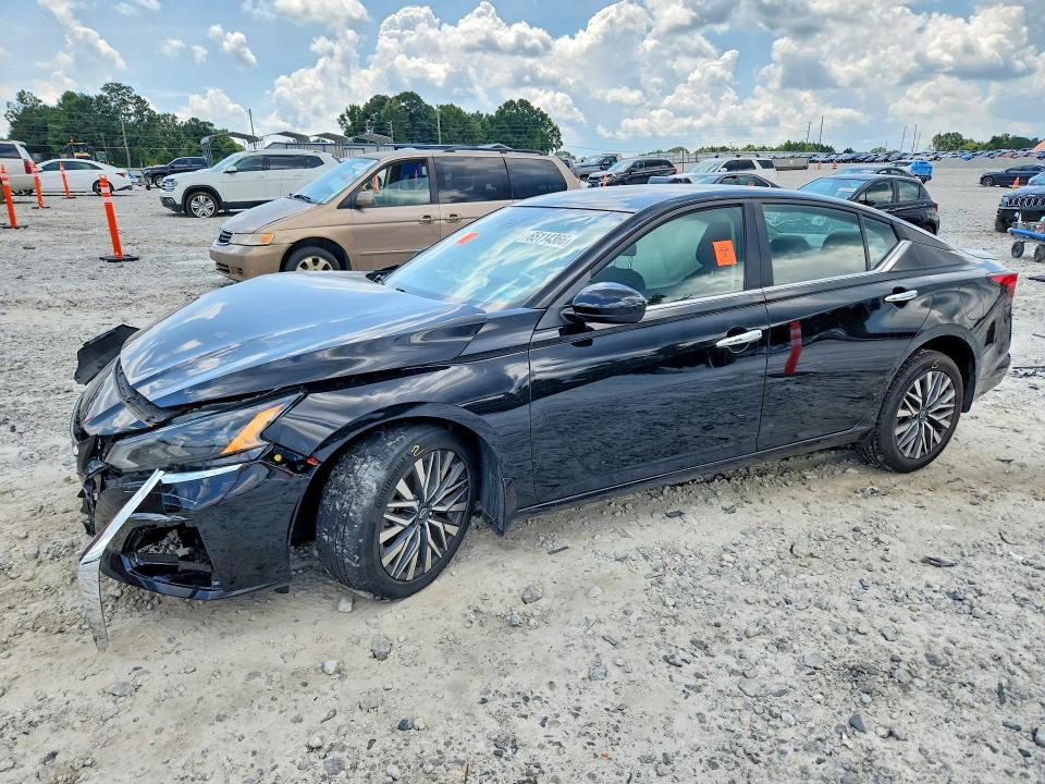 Продажа на аукционе авто 2023 Nissan Altima, vin: 1N4BL4DW4PN387967, номер лота: 65114366