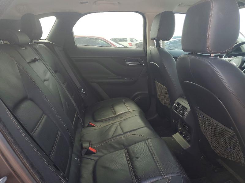 64556496 :رقم المزاد ، SADCK2FX2JA269673 vin ، 2018 Jaguar F-pace مزاد بيع