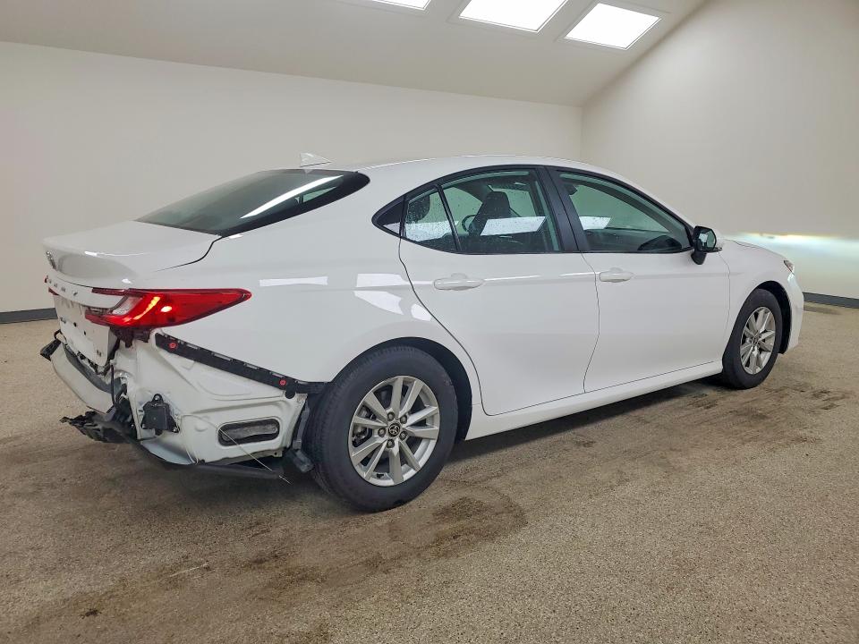 2026 Toyota Camry მანქანა იყიდება აუქციონზე, vin: 4T1DAACKXTU702837, აუქციონის ნომერი: 65111786