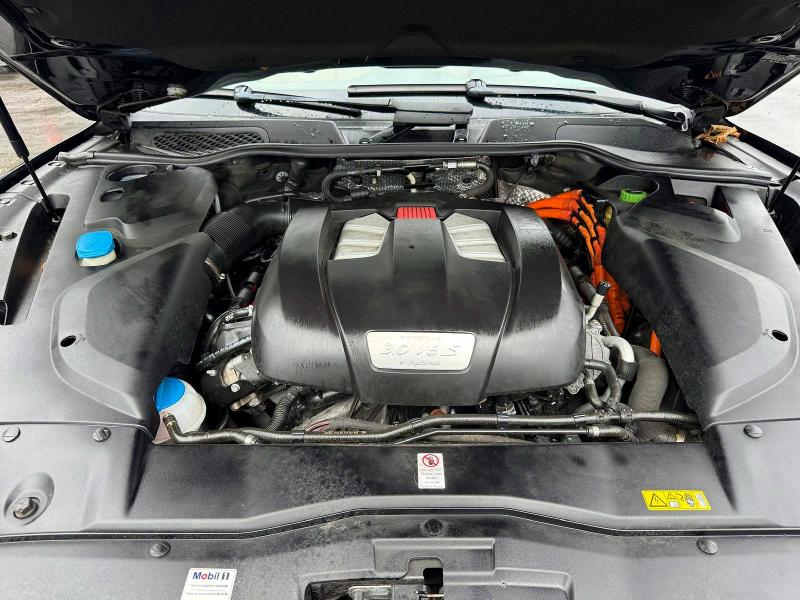 Aukcja sprzedaży 2017 Porsche Cayenne, vin: WP1AE2A24HLA72698, numer aukcji: 64015166