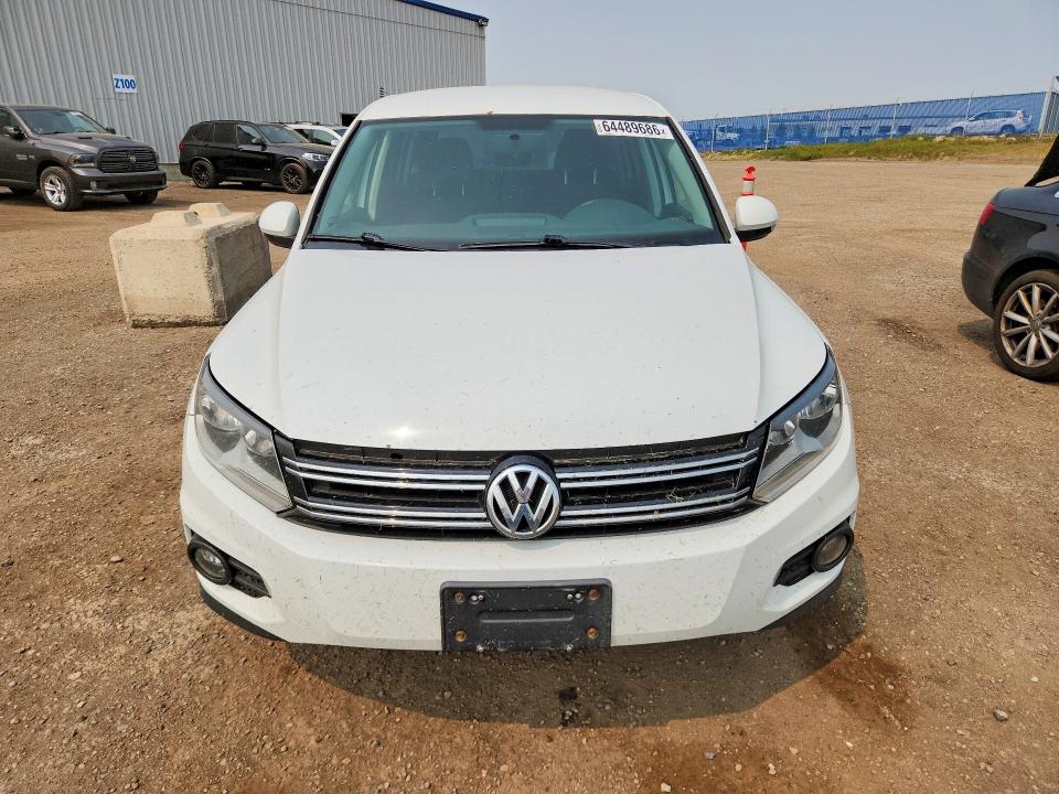 2014 Volkswagen Tiguan მანქანა იყიდება აუქციონზე, vin: WVGJV3AX4EW558565, აუქციონის ნომერი: 64489686