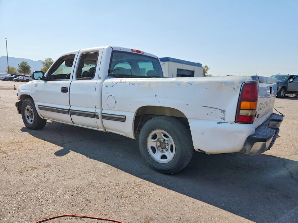 Продаж на аукціоні авто 2000 Chevrolet Silverado, vin: 2GCEC19W1Y1310863, номер лоту: 64318706