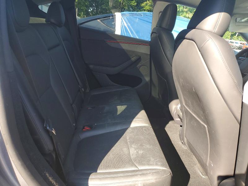 63131906 :رقم المزاد ، 7SAYGDEE7TA428762 vin ، 2026 Tesla Model Y مزاد بيع