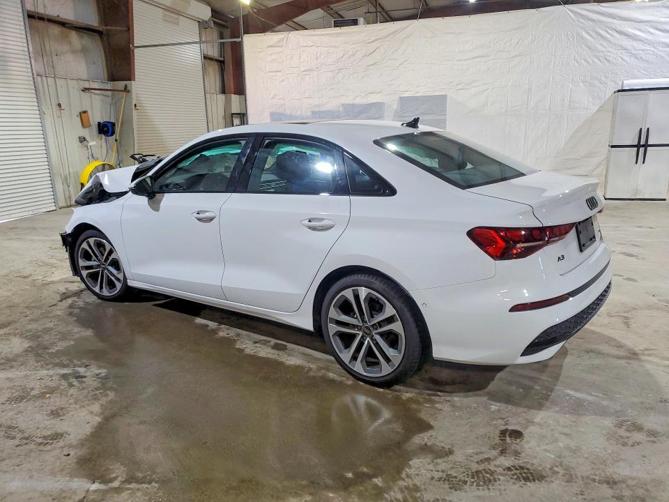 Продажа на аукционе авто 2025 Audi A3, vin: WAUGUDGY9SA130634, номер лота: 63898046