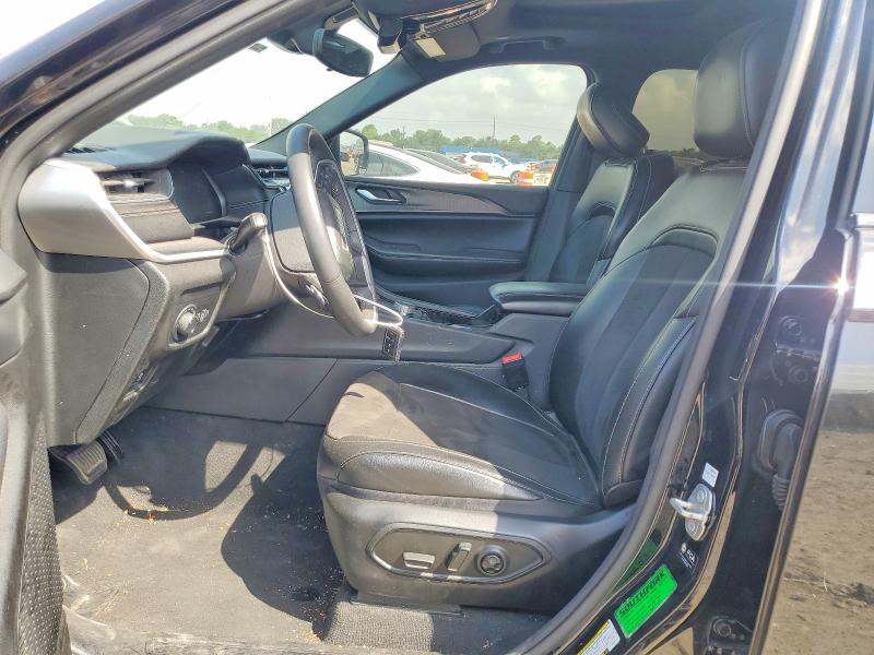 63602636 :رقم المزاد ، 1C4RJKAG2P8825741 vin ، 2023 Jeep Grand Cherokee مزاد بيع