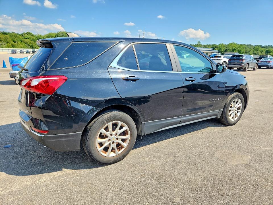 63949996 :رقم المزاد ، 2GNAXUEV8M6102680 vin ، 2021 Chevrolet Equinox مزاد بيع